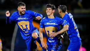 Pumas vence 1-0 al América con gol de penal en tiempo agregado