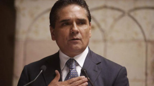 Giran órdenes de aprehensión contra Silvano Aureoles