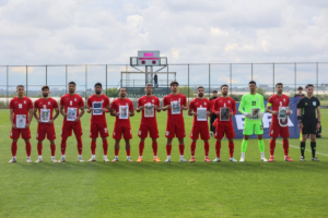 Irán rinde homenaje a víctimas de ataque en Minab