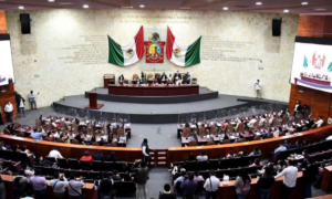Congresos estatales avalan en fast track el “plan B”