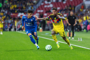 América y Cruz Azul empatan en la reapertura del Estadio Azteca