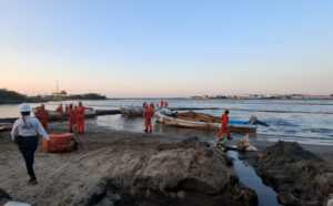 Apoyo de 15 mil pesos a pescadores por derrame en el Golfo de México