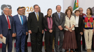 Sheinbaum crea grupo científico para evaluar fracking