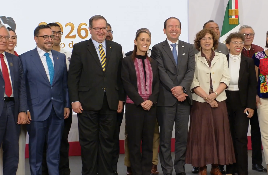 Sheinbaum crea grupo científico para evaluar fracking