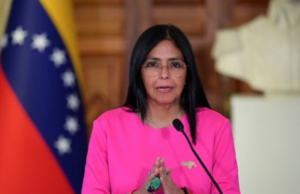 Venezuela renueva vínculos con FMI y BM