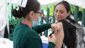 Casos de sarampión en México disminuyen tras pico de contagios en febrero