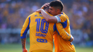 Tigres golea a Mazatlán y queda cerca de la Liguilla; Gignac recibe homenaje