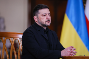 Ucrania plantea negociaciones trilaterales con Rusia en Azerbaiyán