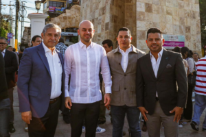 Urióstegui participa en acto cívico previo a mesa de seguridad en Jiutepec