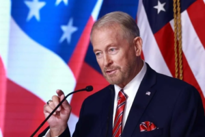 Embajador de EU destaca combate a corrupción tras cargos contra funcionarios de Sinaloa