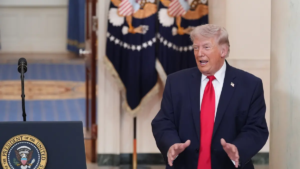 Trump afirma que podría reabrir el estrecho de Ormuz