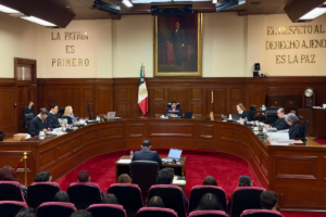 SCJN avala que UIF bloquee cuentas sin orden judicial