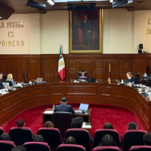 SCJN avala que UIF bloquee cuentas sin orden judicial