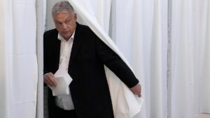 Orbán acepta derrota tras avance electoral de la oposición en Hungría