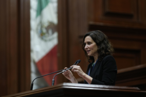 Isabel Díaz Ayuso suspende su visita en México