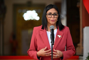 Delcy Rodríguez afirma en La Haya que Venezuela es la “única titular” del Esequibo