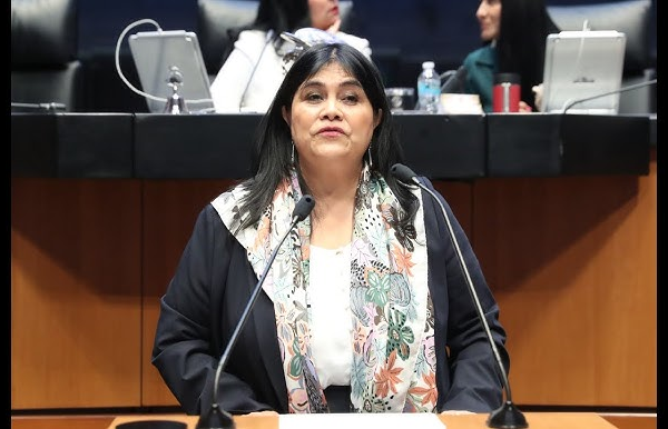 Senadora de Morena pide renuncia de Rubén Rocha Moya
