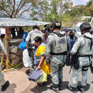 Familias desplazadas en Chilapa comienzan retorno a sus comunidades