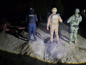 Aseguran toma clandestina y 25 mil litros de huachicol en Guanajuato