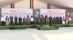 Sheinbaum encabeza ceremonia del 5 de mayo en Puebla